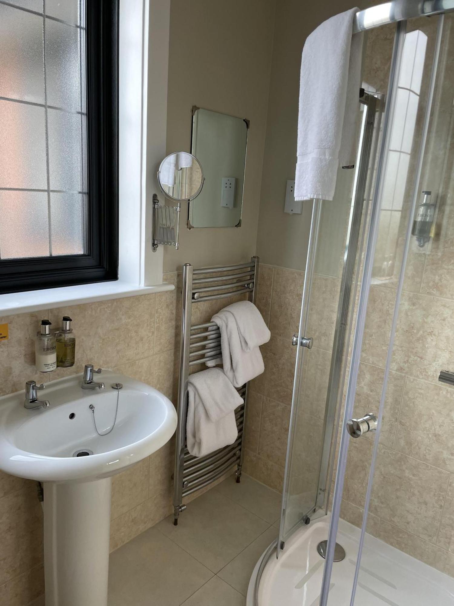 Knights Court 3* Great Yarmouth